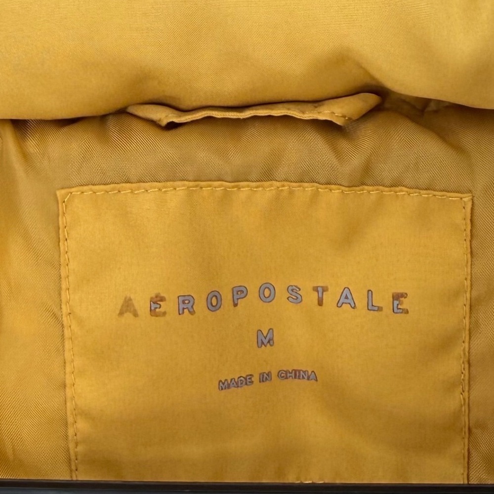 Aeropostale Womens Puffer Vest Mustard Yellow Chevron Quilted Zip Up Medium 5301 - Picture 5 of 7